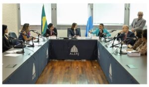 Leia mais sobre o artigo CPI DA ALERJ: MAIS DE 100 MIL MULHERES FORAM VÍTIMAS DE VIOLÊNCIA NO RIO SÓ EM 2021