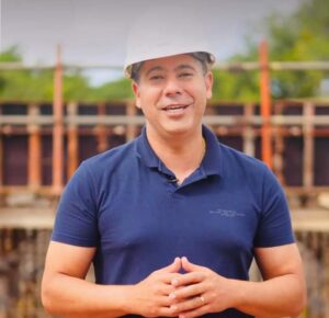 Leia mais sobre o artigo Dr. Serginho, Deputado Estadual, fiscaliza obras do Centro Tecnológico em Tamoios