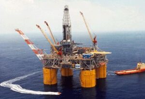 Leia mais sobre o artigo Anuário de Petróleo no Rio 2023 projeta aumento da produção fluminense até 2030 com volumes potenciais acima de 4,8 milhões barris/dia 