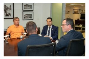 Leia mais sobre o artigo Prefeitura de Búzios se reúne com presidente do TCE para tratar sobre situação jurídica atípica dos servidores de provimento efetivo do município