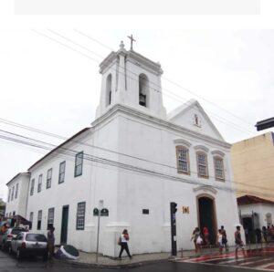 Leia mais sobre o artigo Prefeitura de Cabo Frio dará patrocínio de R$ 650 mil para festa da padroeira. Gasto representa 225% de aumento com relação ao ano passado:
