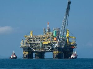Leia mais sobre o artigo Brasil registra recorde na produção de petróleo e gás natural em junho