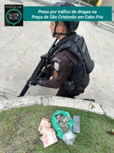 Leia mais sobre o artigo Preso por tráfico de drogas na Praça de São Cristovão em Cabo Frio