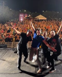Leia mais sobre o artigo Búzios se consagra como reduto dos melhores eventos e shows para as famílias e sai na contramão de cidades vizinhas