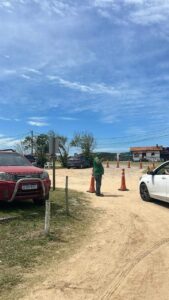 Leia mais sobre o artigo Preço do estacionamento da Praia das Conchas agora em R$ 30,00 assusta morador de Cabo Frio. Verão vai para R$ 50,00