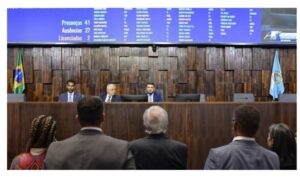 Leia mais sobre o artigo ALERJ COBRA ATUAÇÃO MAIS EFICAZ DA SEGURANÇA PÚBLICA NO COMBATE À VIOLÊNCIA NO ESTADO