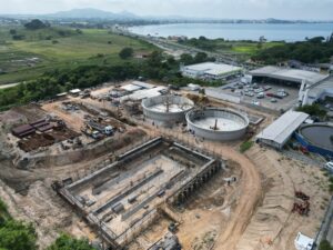 Leia mais sobre o artigo Obras de expansão da Estação de Tratamento de Esgoto avançam em São Pedro da Aldeia