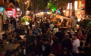 Leia mais sobre o artigo Expectativa de recordes no segundo fim de semana do Degusta Búzios com tributo a Amy Winehouse