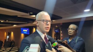 Leia mais sobre o artigo ‘O Comando Vermelho está hoje em 21 estados da federação’, diz secretário de segurança do RJ