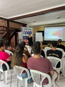 Leia mais sobre o artigo Festival de Frutos do Mar: Donos de restaurantes e colaboradores recebem capacitação