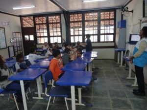 Leia mais sobre o artigo Programa Saúde na Escola promove conscientização sobre higiene e prevenção de doenças em Búzios