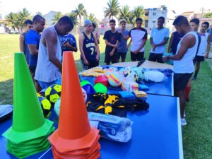 Leia mais sobre o artigo Arraial do Cabo recebe novos materiais esportivos