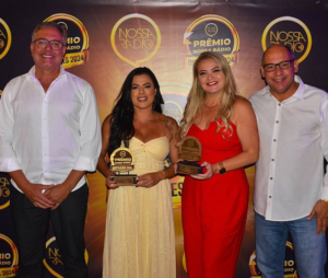 Leia mais sobre o artigo Marcelo Magno Recebe Prêmio de Prefeito Destaque no Nossa Rádio Destaques 2024