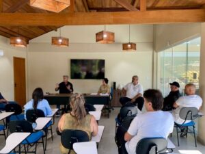 Leia mais sobre o artigo Conselho Municipal de Turismo realiza reunião ordinária com Procon de Búzios para alinhar ações contra preço abusivo na cidade