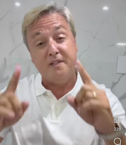 Leia mais sobre o artigo Alexandre Martins, Prefeito de Búzios, expõe o caos na saúde de Cabo Frio em vídeo