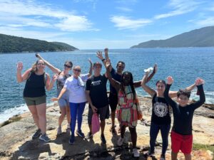 Leia mais sobre o artigo Prefeitura de Arraialo do Cabo promove encontro de lazer para familiares de autistas