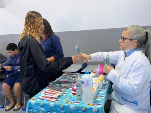 Leia mais sobre o artigo Prefeitura de Arraial do Cabo promove ação de saúde bucal para alunos de Pernambuca