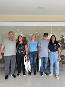 Leia mais sobre o artigo Secretaria de Turismo trabalha para renovar parceria com o IEEA e aprimorar mobilidade urbana e sinalização turística em Búzios