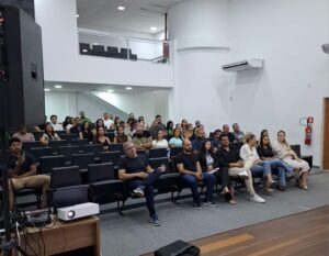 Leia mais sobre o artigo Governo digital: Arraial do Cabo lança plano para modernizar serviços públicos