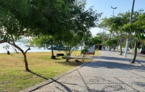 Leia mais sobre o artigo Quiosques da Praia das Palmeiras são alvo de Ação Civil Pública