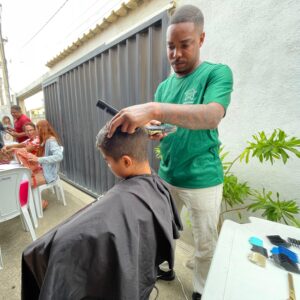 Leia mais sobre o artigo Cras Itinerante chega à comunidade do Parque das Garças, em Arraial do Cabo