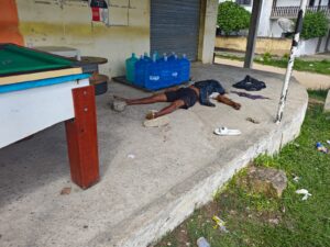 Leia mais sobre o artigo Homem é executado com vários tiros em Araruama