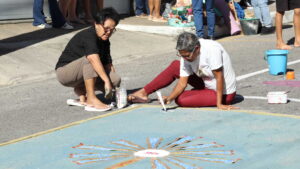 Leia mais sobre o artigo Corpus Christi é celebrado com produção de tapetes de sal em São Pedro da Aldeia
