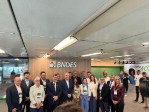Leia mais sobre o artigo Alexandre Martins participa de reunião com presidente do BNDES  no Rio de Janeiro
