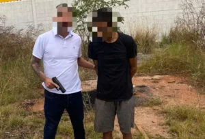 Leia mais sobre o artigo Furto em obra termina com prisão após perseguição em matagal em São Pedro da Aldeia