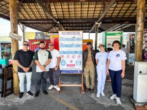 Leia mais sobre o artigo Funtec Ambiental e ICMBio realizam nova ação de conscientização na Marina dos Pescadores, em Arraial do Cabo