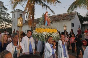 Leia mais sobre o artigo Búzios celebra os 285 anos da festa de Sant’Anna com três dias de comemorações