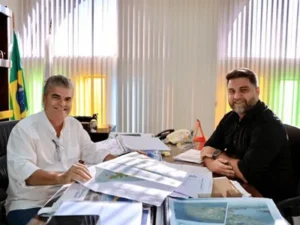 Leia mais sobre o artigo Washington Reis convida Wladimir Garotinho para vice com apoio da família Bolsonaro