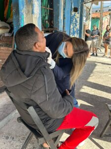 Leia mais sobre o artigo Prefeitura de Arraial do Cabo leva ações integradas ao bairro Prainha com foco em saúde, limpeza, infraestrutura e bem-estar da população