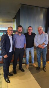 Leia mais sobre o artigo Vantoil Martins participa de lançamento oficial do Cidadania sacramentando apoio a Eduardo Paes ao Governo do Estado do RJ