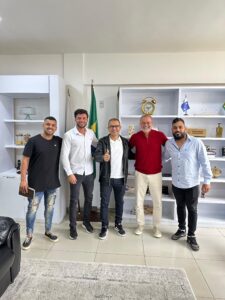 Leia mais sobre o artigo Vantoil Martins é recebido em Rio Bonito pelo Prefeito Marcos Abraão