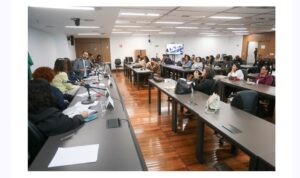 Leia mais sobre o artigo CERCA DE 55% DOS ALUNOS DO ESTADO ESTUDAM EM ÁREAS DOMINADAS POR GRUPOS ARMADOS