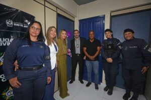 Leia mais sobre o artigo Prefeitura de Búzios inaugura Sala Lilás em parceria com a 127ª Delegacia de Polícia