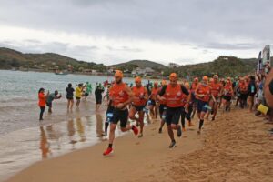 Leia mais sobre o artigo 6ª edição do Hero SwimRun destaca Búzios como cenário esportivo nacional