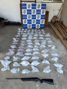 Leia mais sobre o artigo Polícia Militar apreende grande quantidade de material entorpecente em São Pedro da Aldeia