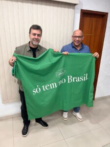 Leia mais sobre o artigo Marcelo Magno, Prefeito de Arraial do Cabo, recebe Marcelo Freixo, Presidente da Embratur em seu gabinete