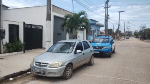 Leia mais sobre o artigo Polícia Militar prende dois homens por tentativa de homicídio e recupera carro roubado em Unamar