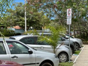 Leia mais sobre o artigo Prefeitura de Búzios contrata nova empresa para o estacionamento rotativo e reforça combate aos flanelinhas
