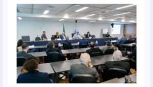 Leia mais sobre o artigo ALERJ BUSCA MEDIAR CONSENSO ENTRE GOVERNO E SETOR PRODUTIVO SOBRE REDUÇÃO DE ICENTIVOS FISCAIS