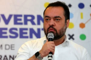 Leia mais sobre o artigo Cláudio Castro age nos bastidores para mudar PEC da Segurança de Lula