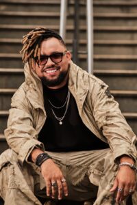 Leia mais sobre o artigo Festival Gastronômico em Arraial do Cabo recebe o cantor FAB