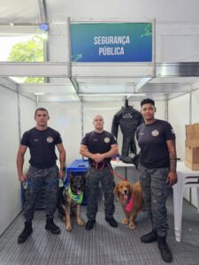 Leia mais sobre o artigo Buzz e Bonnie na Expo XP de Arraial do Cabo