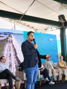 Leia mais sobre o artigo Fórum Futuro 3D sela o novo momento de Arraial do Cabo como referência em Educação, inovação e desenvolvimento