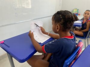 Leia mais sobre o artigo Educação de Arraial do Cabo inicia período de rematrícula para o ano letivo de 2026