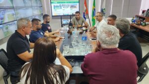 Leia mais sobre o artigo Prefeitura de Iguaba Grande alinha projetos em reunião com o diretor executivo da CONDERLAGOS