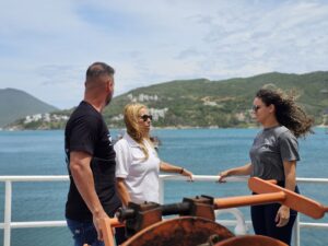 Leia mais sobre o artigo Navio de pesquisa da Uerj cumpre agenda científica em Arraial do Cabo e destaca relevância da ressurgência na região